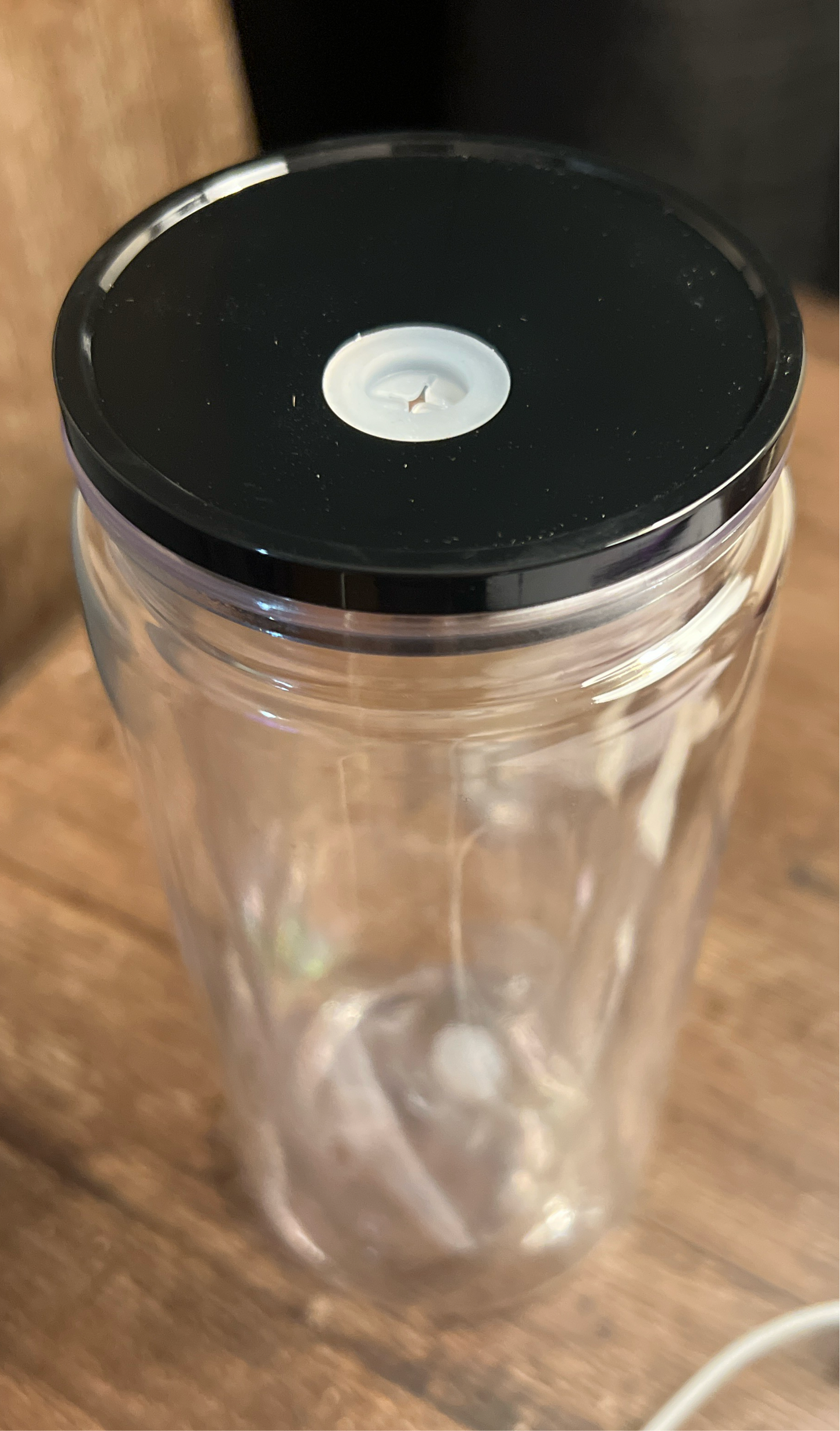 16oz Plastic W/Black Lid